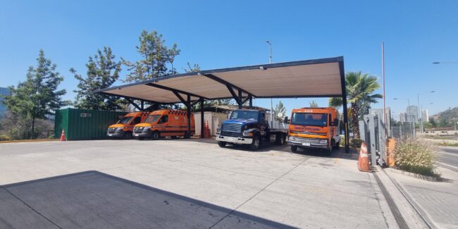 Modulos caminoes vehiculos de rescate Americo Vespucio sur